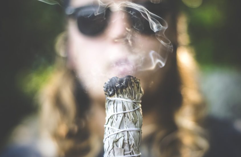 How to Deal with the Negative Effects of Smudging
