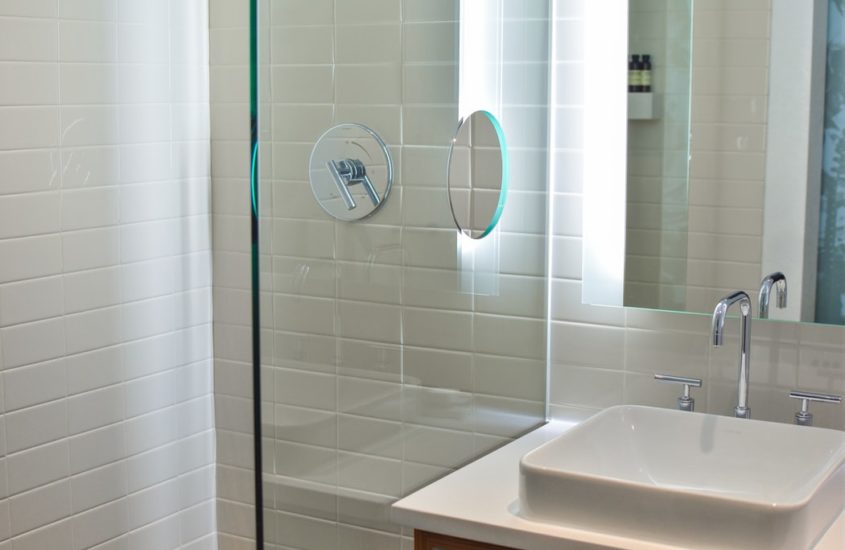 DIY Shower Cleaner: Hydrogen Peroxide